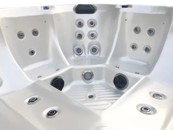 L508 - Image 3